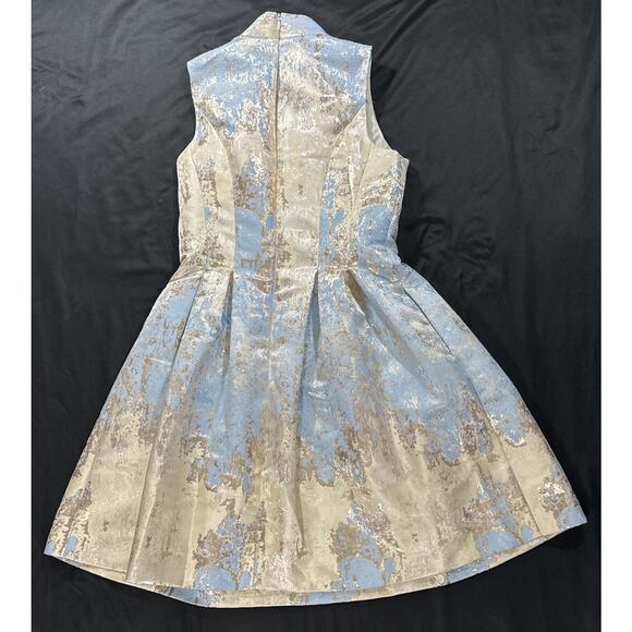 Vince Camuto Metallic Brocade Fit & Flare Dress Blue Gold Sleeveless Size 2 - Picture 12 of 12